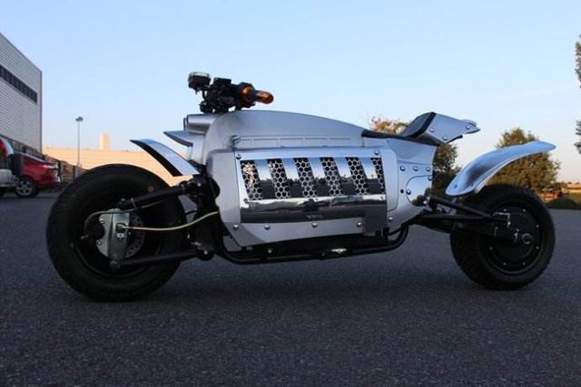 世界上速度最快价格最贵的摩托车——道奇战斧