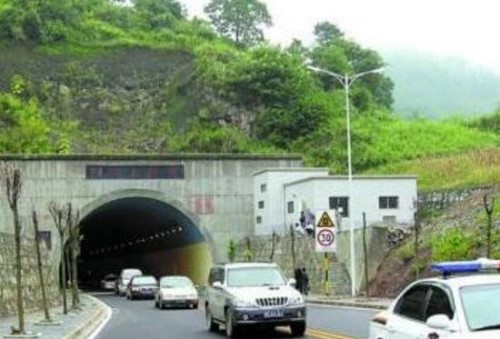 贵州遵义时光隧道 隧道使时光倒退一小时基站时间错误