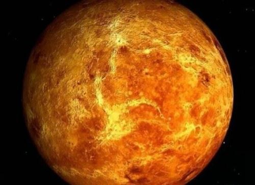 离地球最近的行星 金星虽然距离最近但是攀登困难