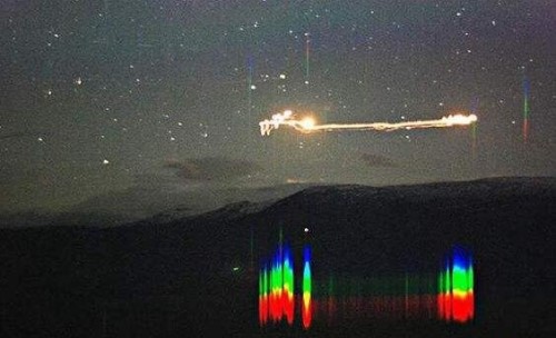 挪威赫斯达伦现象 山谷惊现诡异光团疑似UFO