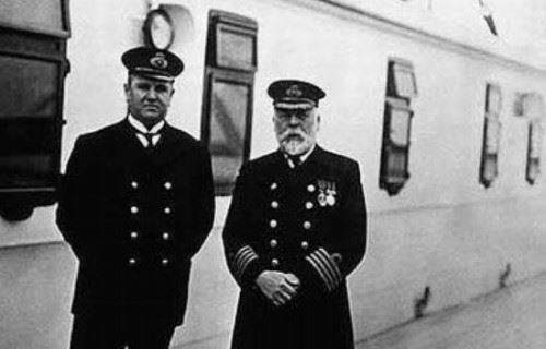 泰坦尼克号船长再现之谜 消失80年再现冰山时空隧道