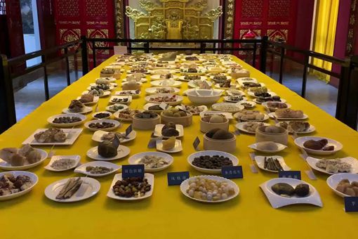 清朝皇帝伙食有多好 与现代普通人比哪个更好