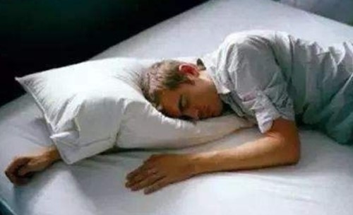 睡眠不好是怎么了？睡眠不好对人体的十大危害