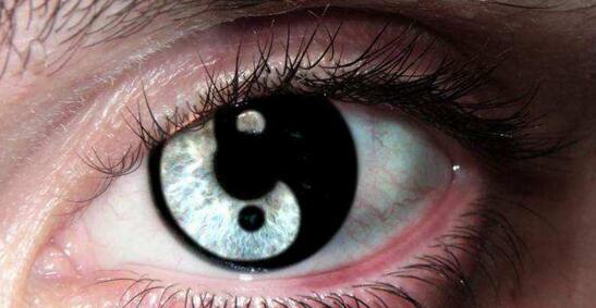 神秘阴阳眼怎么开 能看到正常人看不到的东西