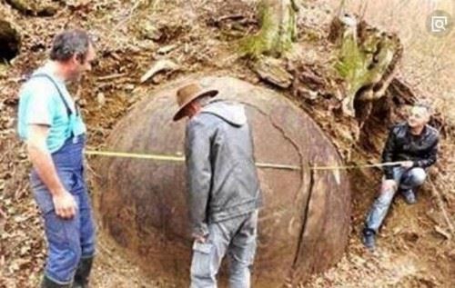 哥斯达三角洲石球之谜 重16吨巨型石球竟是外星人制作