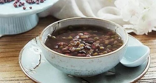 三豆汤是哪三豆 绿豆 黑豆 赤小豆清热解暑的良方