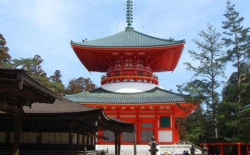 日本最古老神圣的伊势神宫 每隔20年要焚毁重建