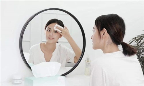 洗脸巾有荧光剂危害吗？测试洗脸巾有荧光剂的方法？