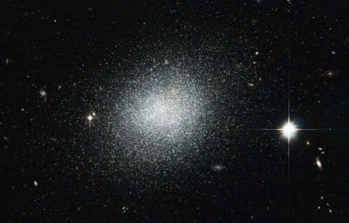 宇宙十大最迷人星系 大螺旋星系中央竟有巨型黑洞