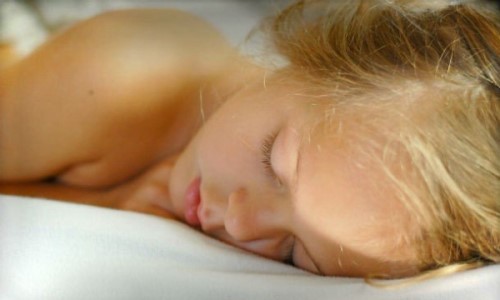 鬼压床是睡眠瘫痪？科学解释恐怖的睡眠瘫痪