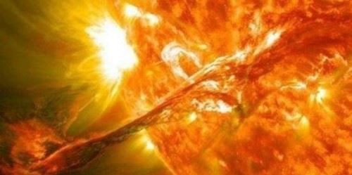 揭秘太阳耀斑对地球的影响 太阳耀斑会毁灭人类吗
