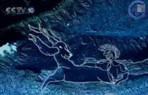 卫星地图发现神秘人形图之谜 山顶惊现麒麟武士外星人